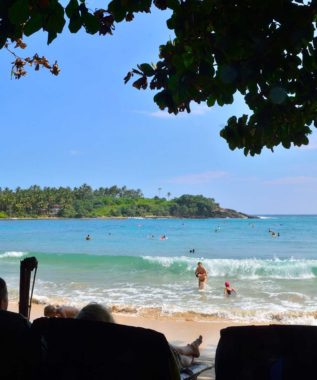 Unawatuna-beach-leisure